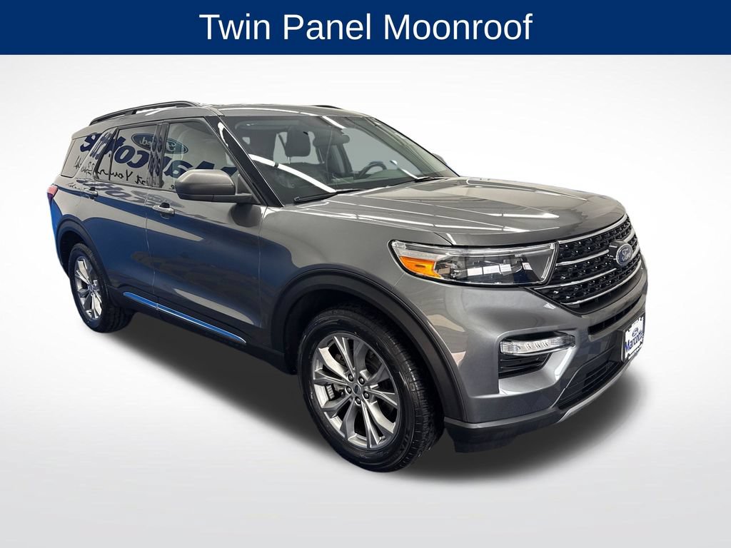 Certified 2023 Ford Explorer XLT w/ Equipment Group 202A AWD/4WD image 9
