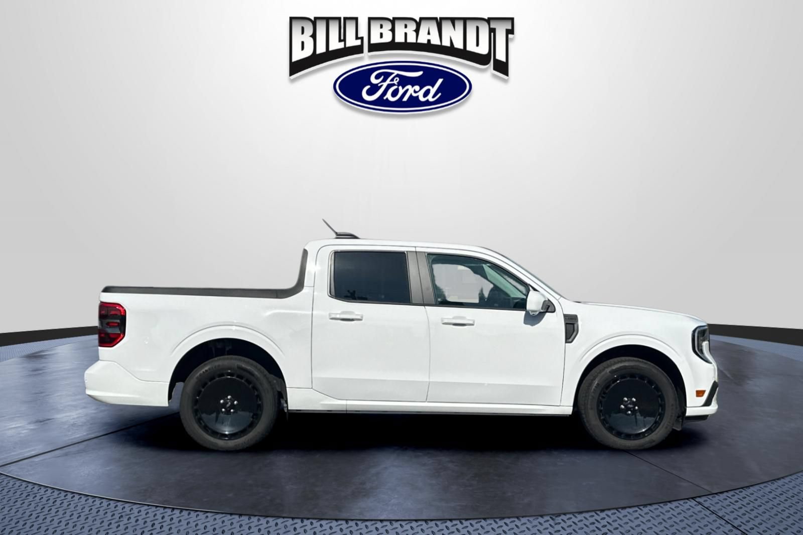 Certified 2025 Ford Maverick Lobo AWD/4WD image 2