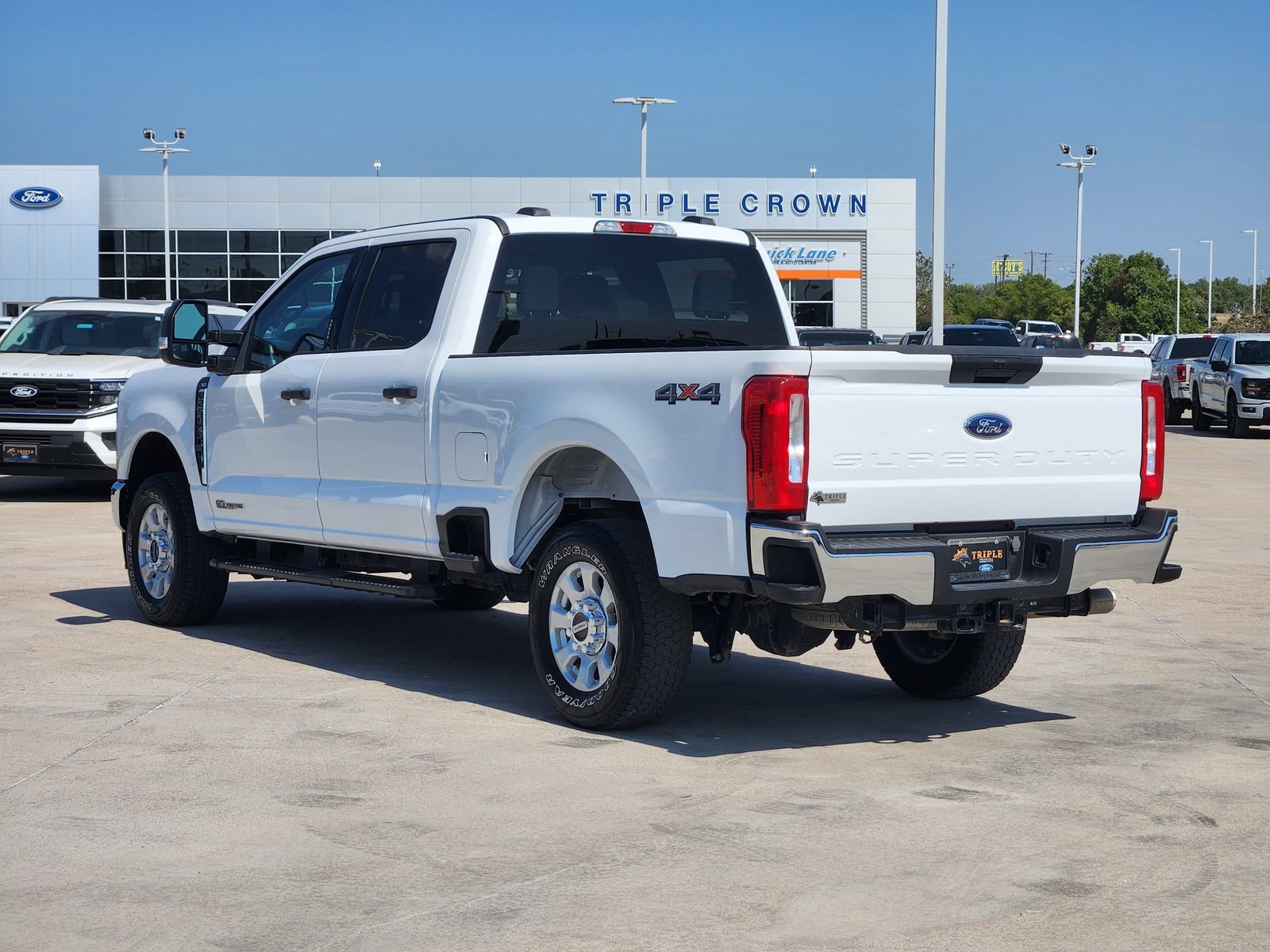 Certified 2024 Ford F250 XLT AWD/4WD image 4