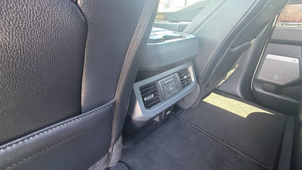 Certified 2025 Ford F450 Lariat AWD/4WD image 24