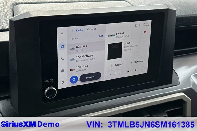 Used 2025 Toyota Tacoma SR5 image 29