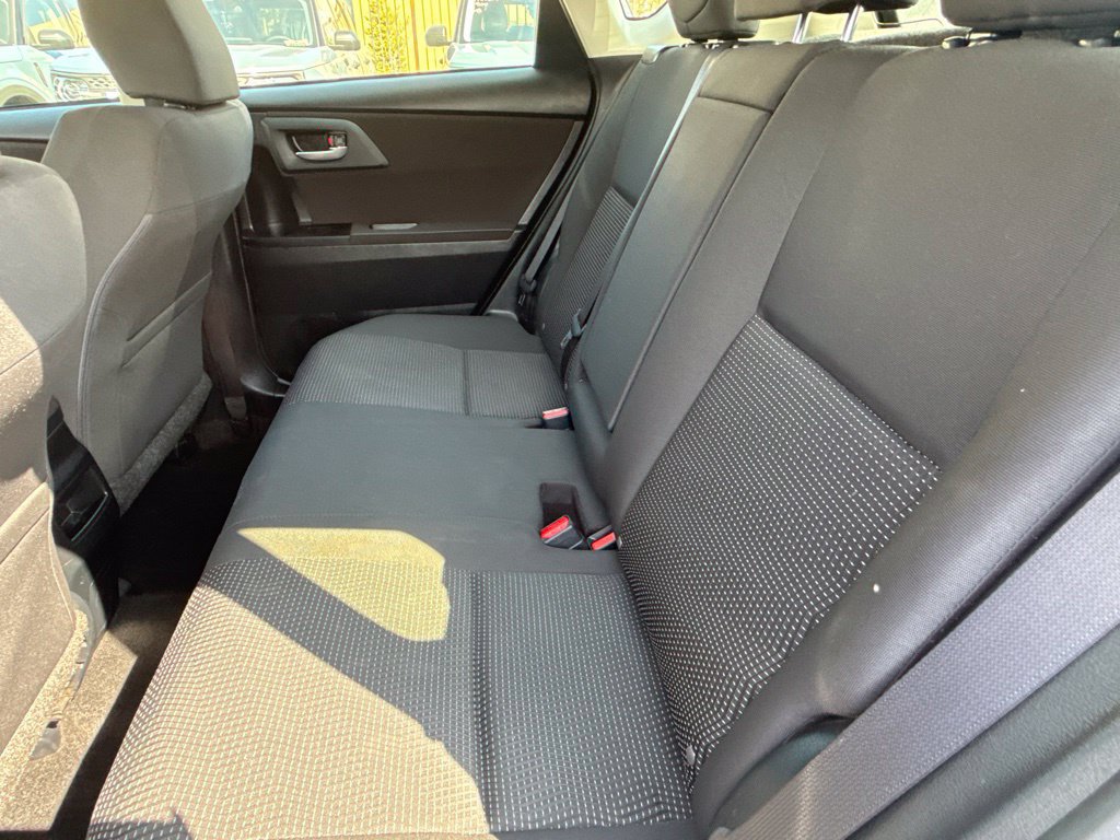 Used 2017 Toyota Corolla iM w/ All-Weather Mat Package FWD image 33