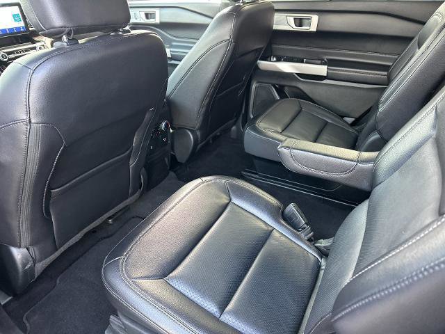 Certified 2023 Ford Explorer Limited w/ Equipment Group 301A image 11