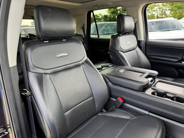 Certified 2025 Ford Expedition Platinum AWD/4WD image 22