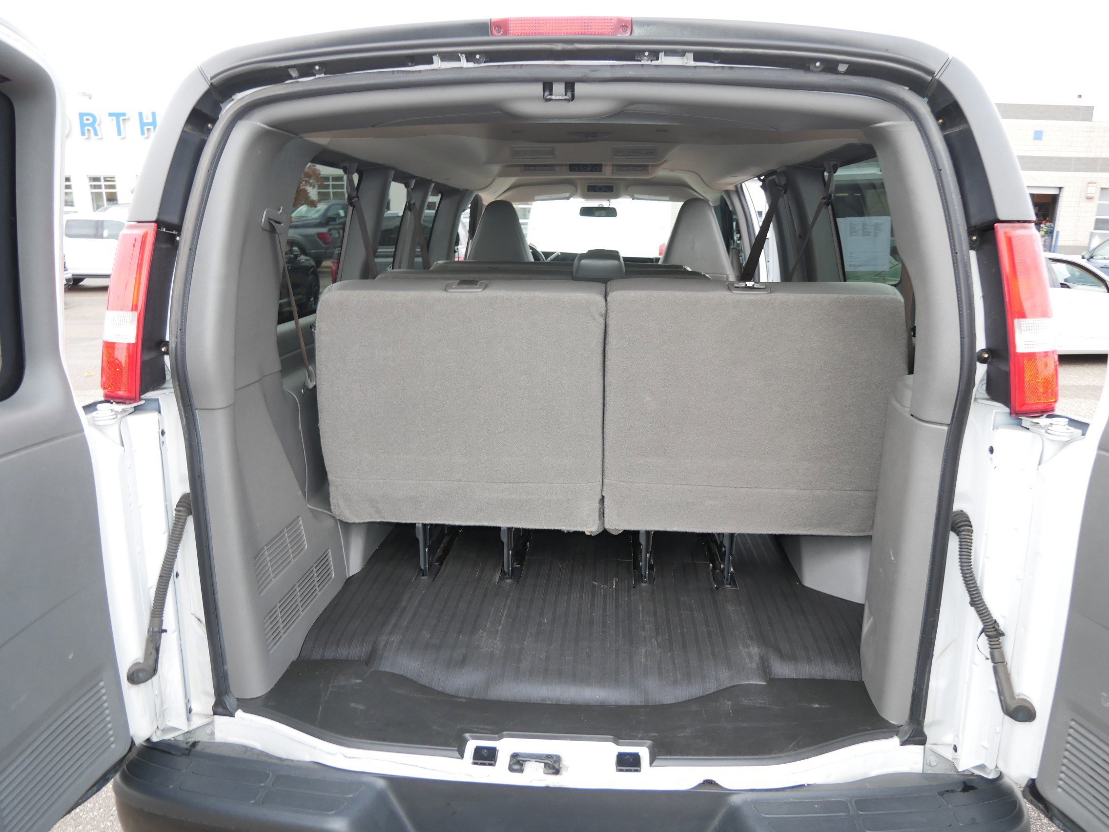 Used 2023 Chevrolet Express 2500 LS w/ Driver Convenience Package image 18