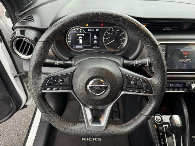 Used 2020 Nissan Kicks SR w/ SR Premium Package image 19