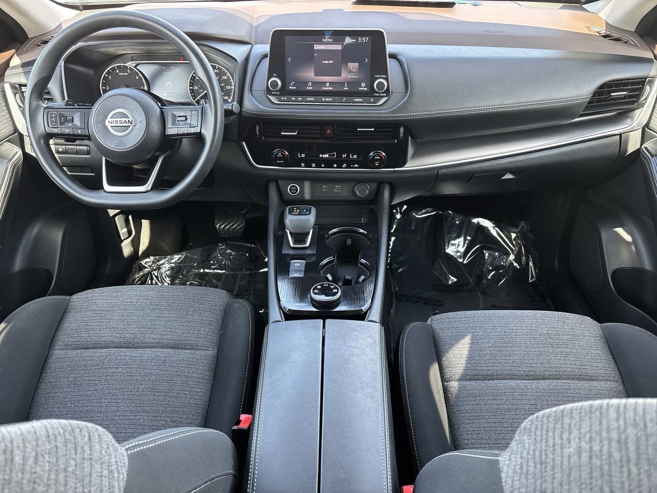 Used 2021 Nissan Rogue SV image 18