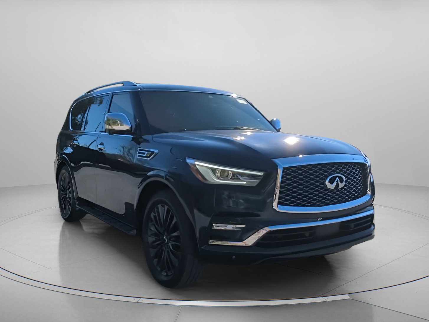 Used 2022 INFINITI QX80 Sensory w/ Cargo Package image 3