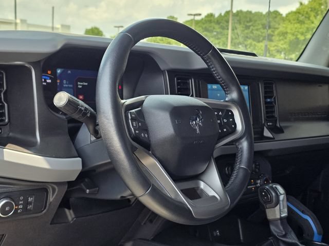 Certified 2022 Ford Bronco Black Diamond w/ Sasquatch Package AWD/4WD image 25