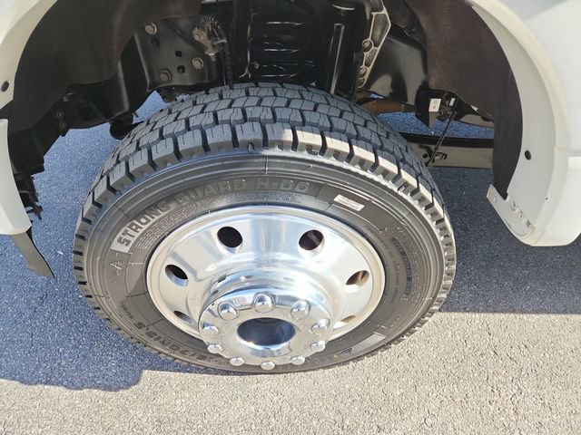 Certified 2024 Ford F450 Limited w/ FX4 Off-Road Package image 13