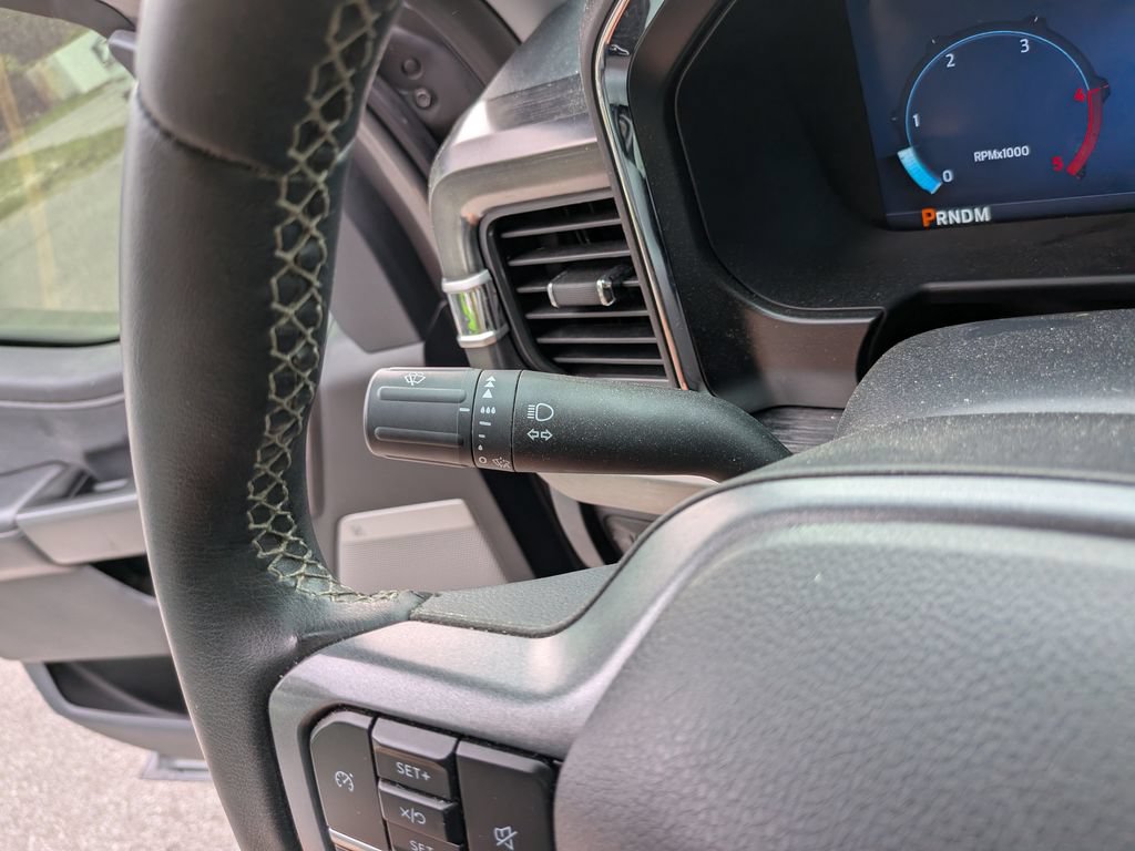 Certified 2025 Ford F350 Lariat AWD/4WD image 33