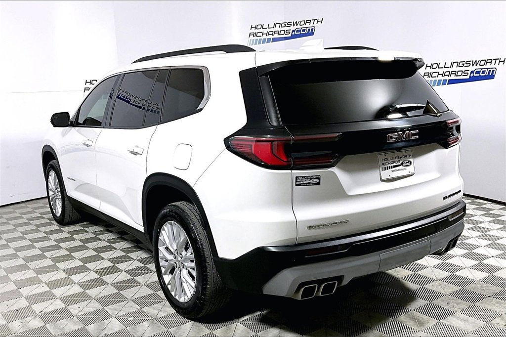 Used 2024 GMC Acadia Elevation w/ Luxury Package image 8