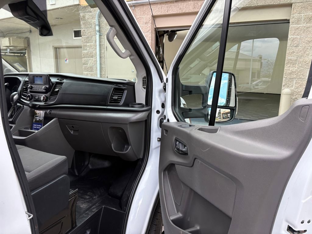 Certified 2022 Ford Transit 250 Medium Roof AWD w/ Interior Upgrade Package image 31