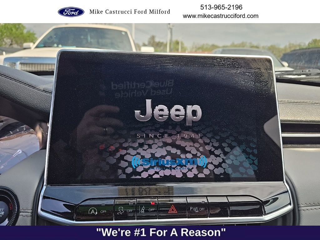 Used 2024 Jeep Compass Limited image 9