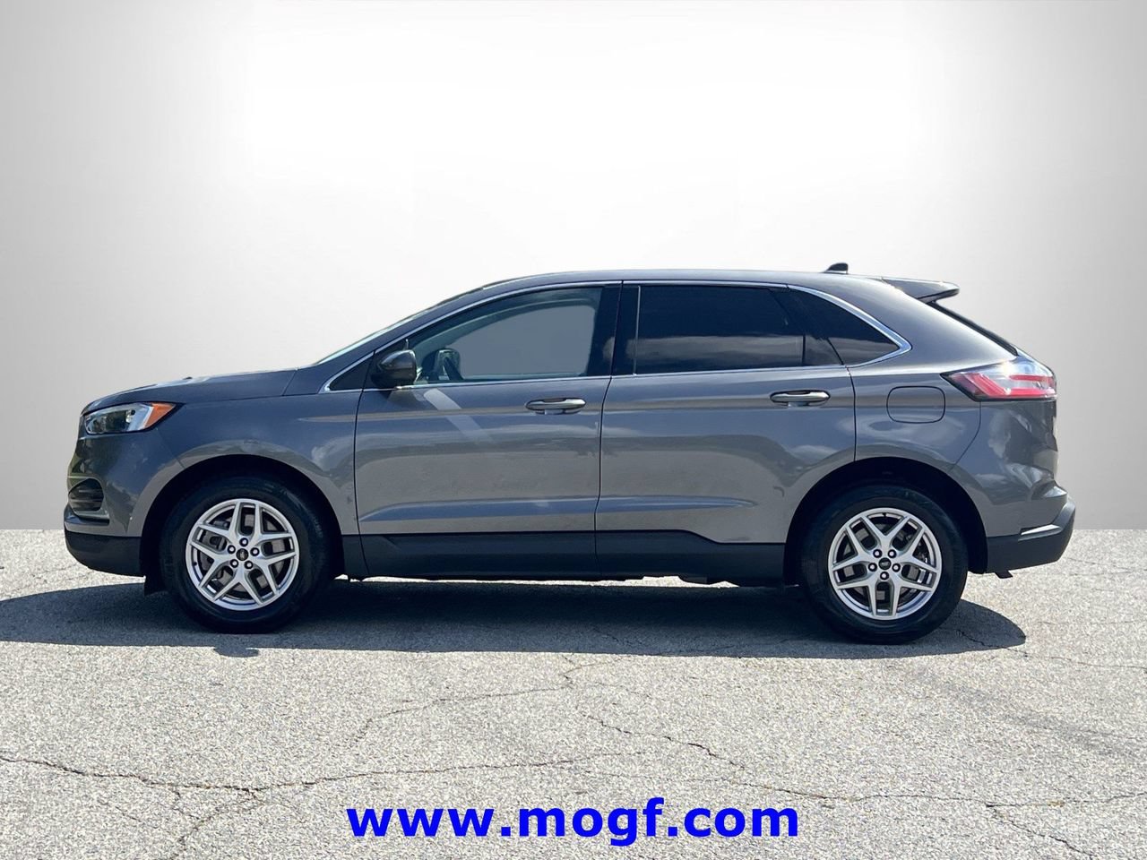 Certified 2024 Ford Edge SEL AWD/4WD image 24
