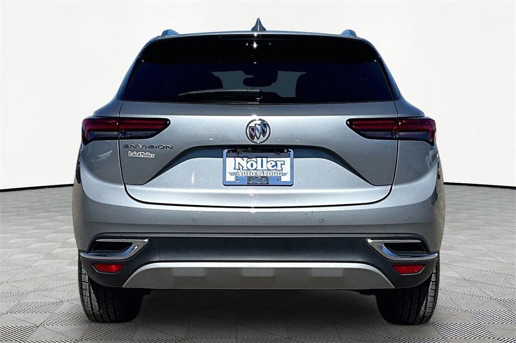 Used 2023 Buick Envision Preferred image 3