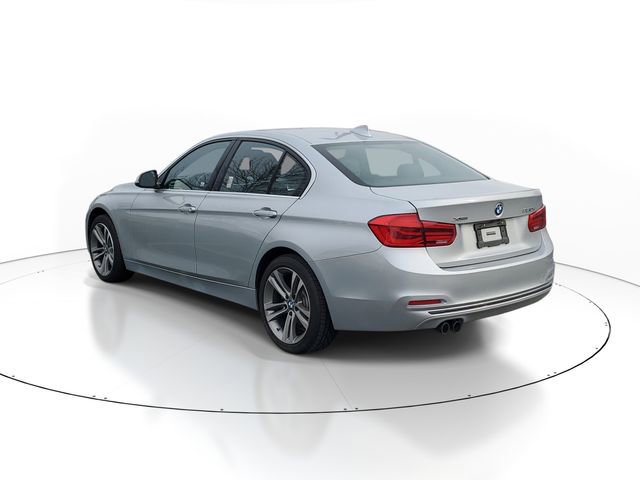 Used 2018 BMW 330i xDrive Sedan w/ Convenience Package image 2