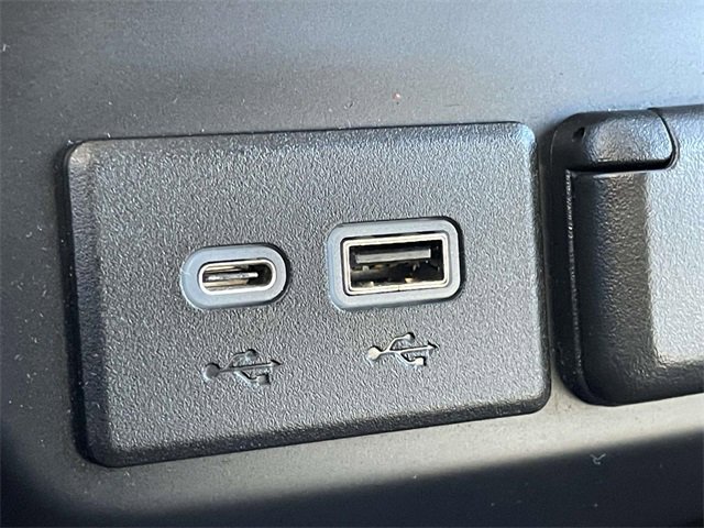 Used 2021 Chevrolet Silverado 1500 RST image 28