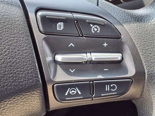 Used 2023 Hyundai Kona SEL image 19