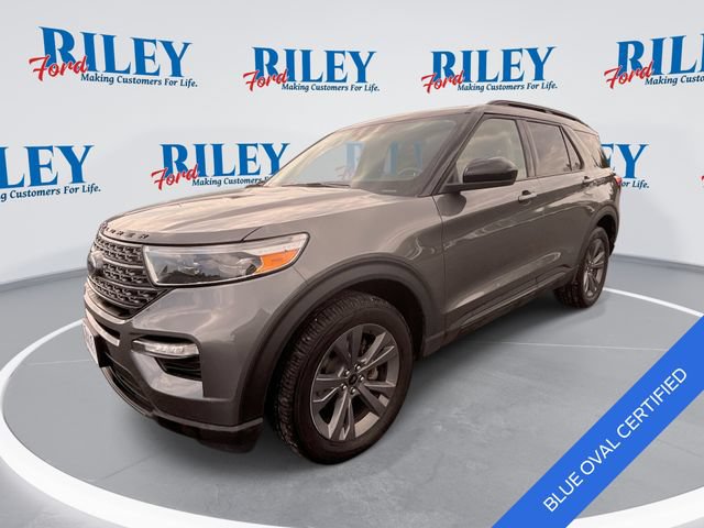 Certified 2023 Ford Explorer XLT w/ Equipment Group 202A AWD/4WD image 1