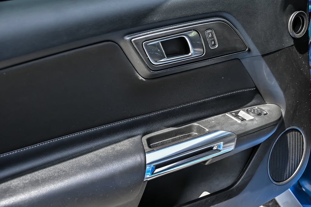 Certified 2021 Ford Mustang GT RWD image 13