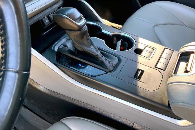 Used 2021 Toyota Highlander XLE image 16