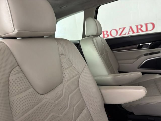 Used 2020 Kia Telluride SX w/ SX Prestige Package AWD/4WD image 18