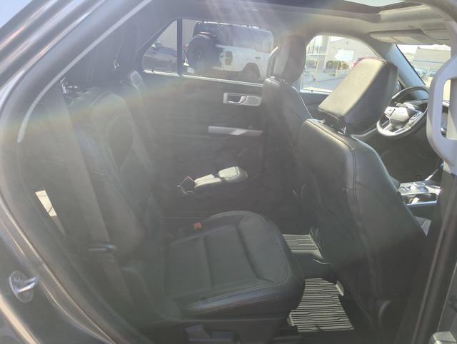 Certified 2023 Ford Explorer Limited w/ Limited Technology Package AWD/4WD image 22