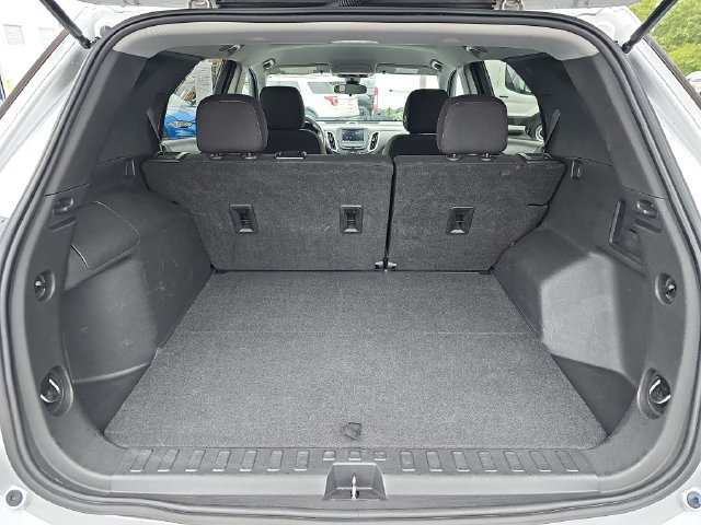 Used 2021 Chevrolet Equinox LT FWD image 12