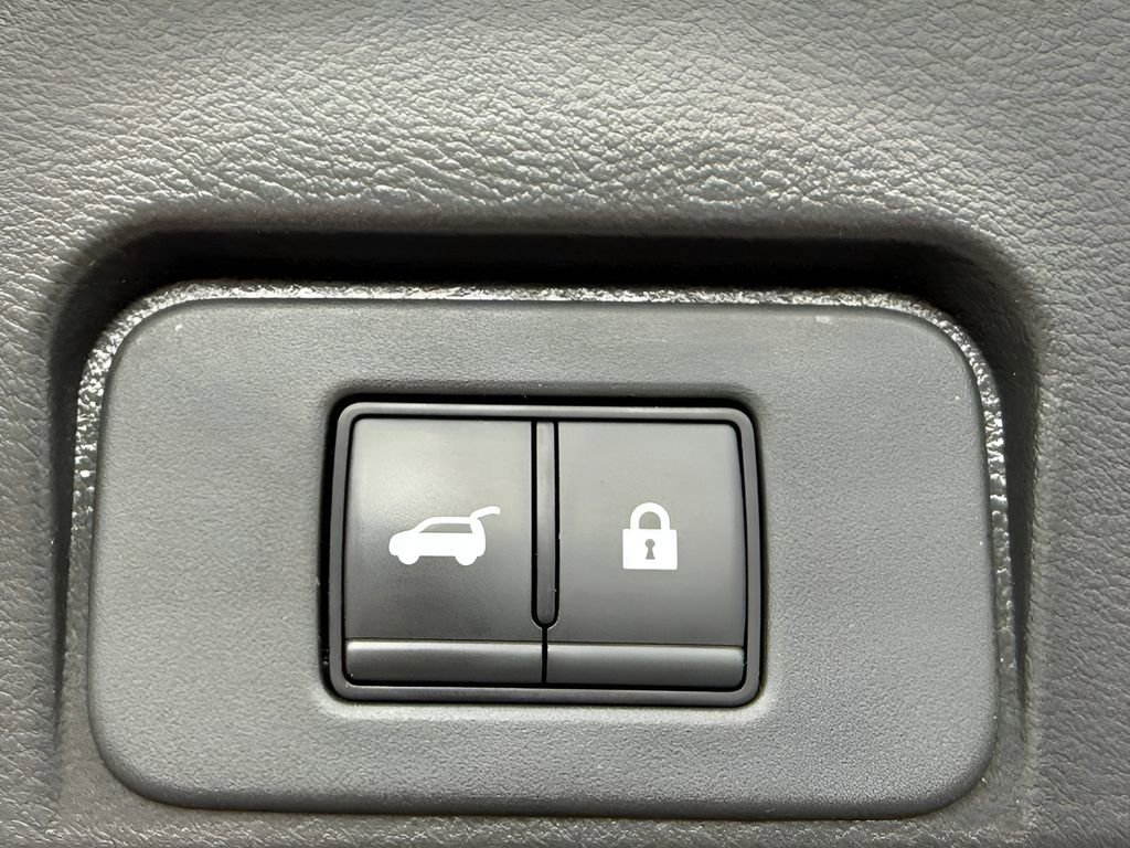 Used 2023 Nissan Rogue SL w/ SL Premium Package AWD/4WD image 10