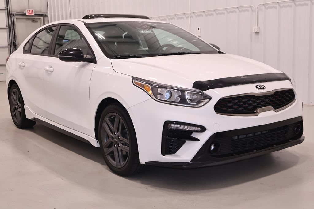 Used 2021 Kia Forte GT-Line w/ GT-Line Premium Package FWD image 4