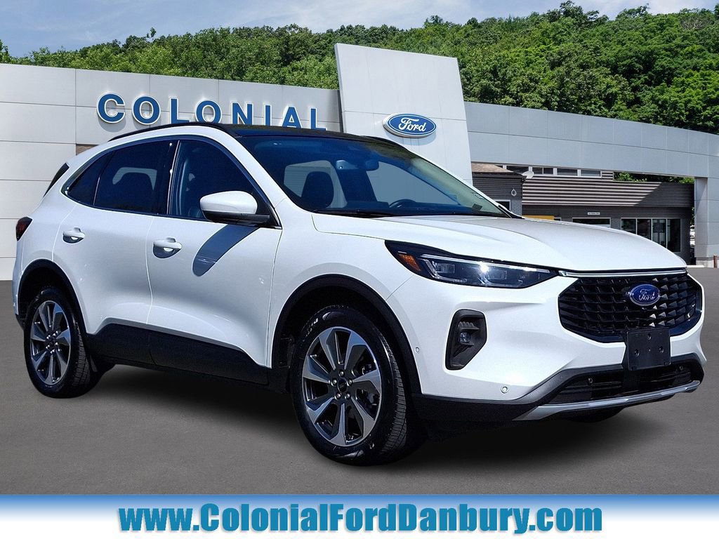 Certified 2024 Ford Escape Platinum w/ Premium Technology Package AWD/4WD image 6
