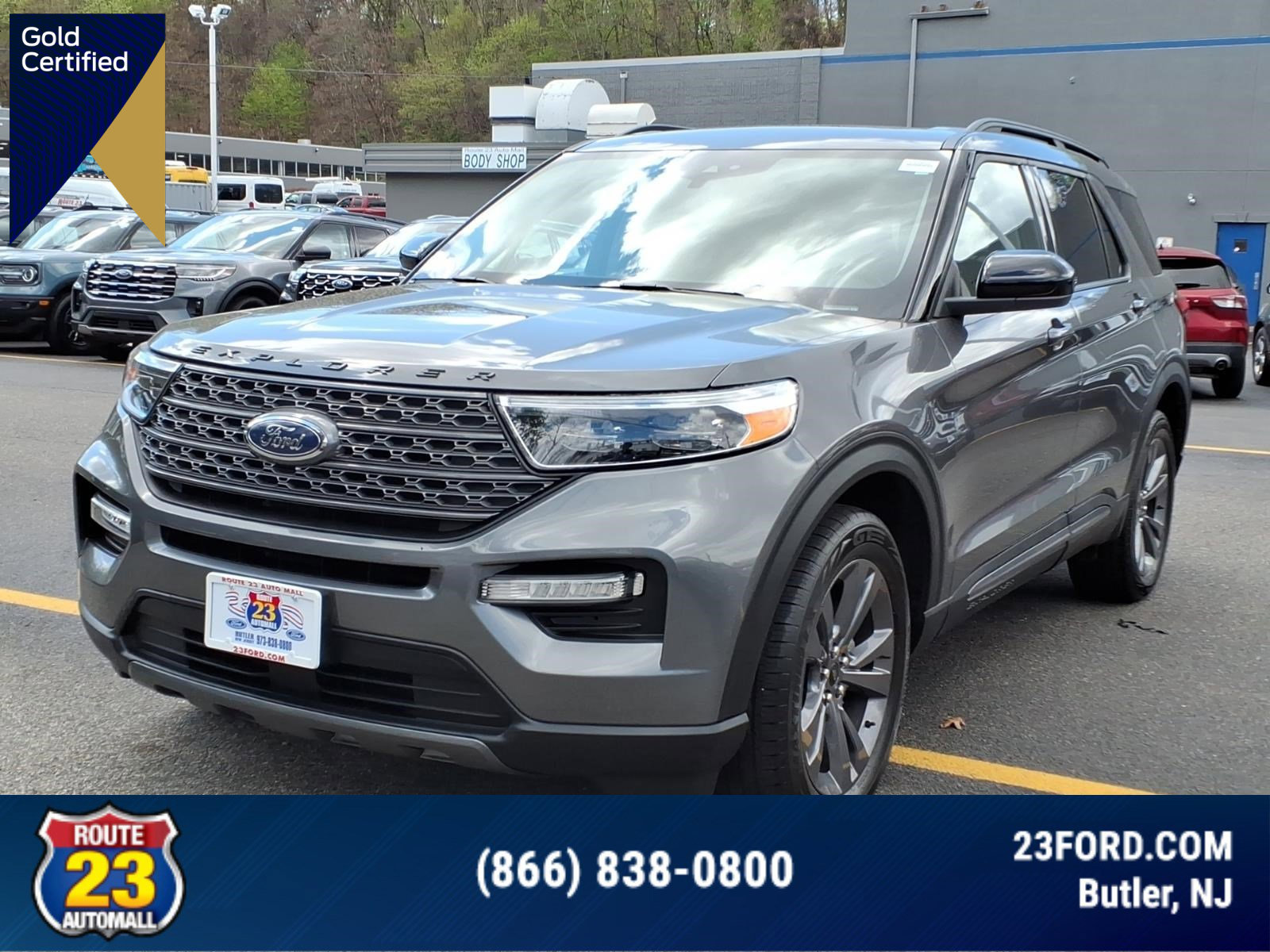 Certified 2024 Ford Explorer XLT w/ Equipment Group 202A