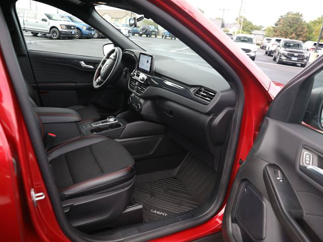 Certified 2024 Ford Escape ST-Line AWD/4WD image 27