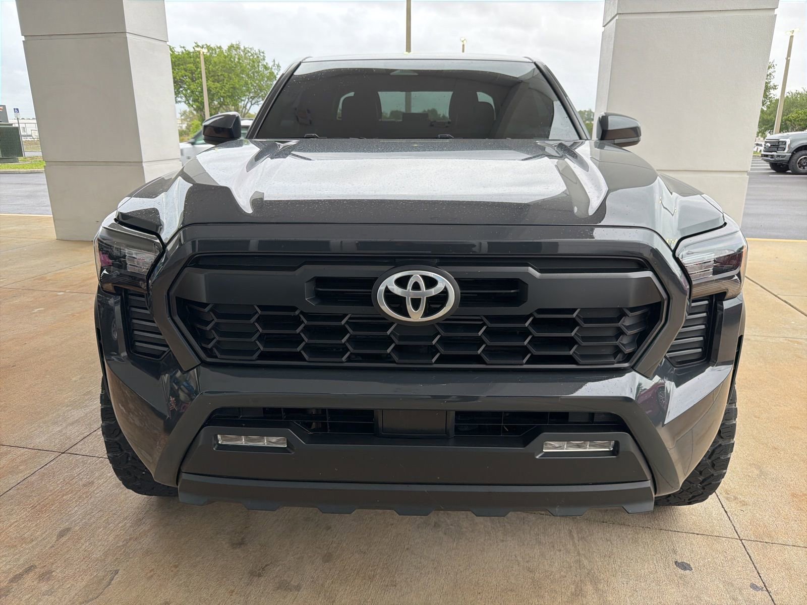 Used 2025 Toyota Tacoma TRD Off-Road image 16