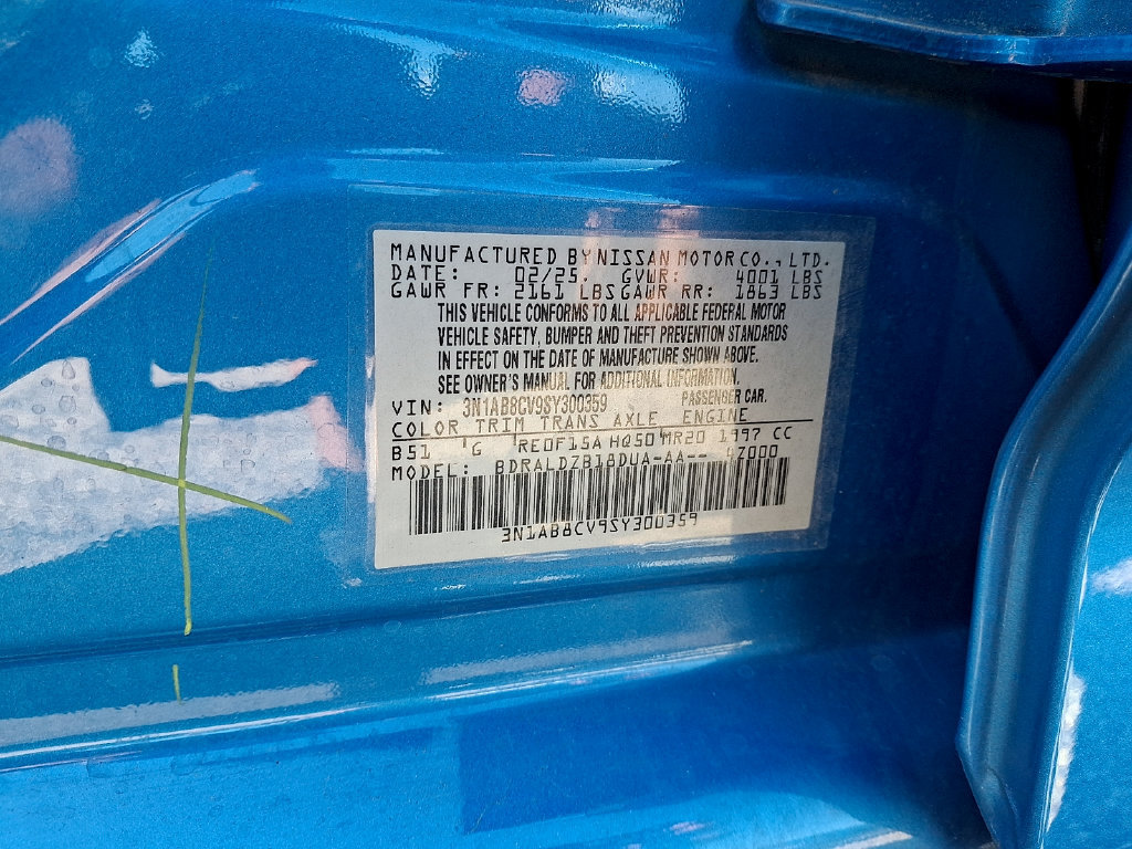 Used 2025 Nissan Sentra SV FWD image 26