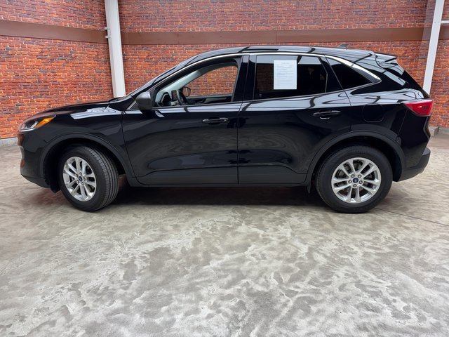 Certified 2022 Ford Escape SE w/ Convenience Package image 2