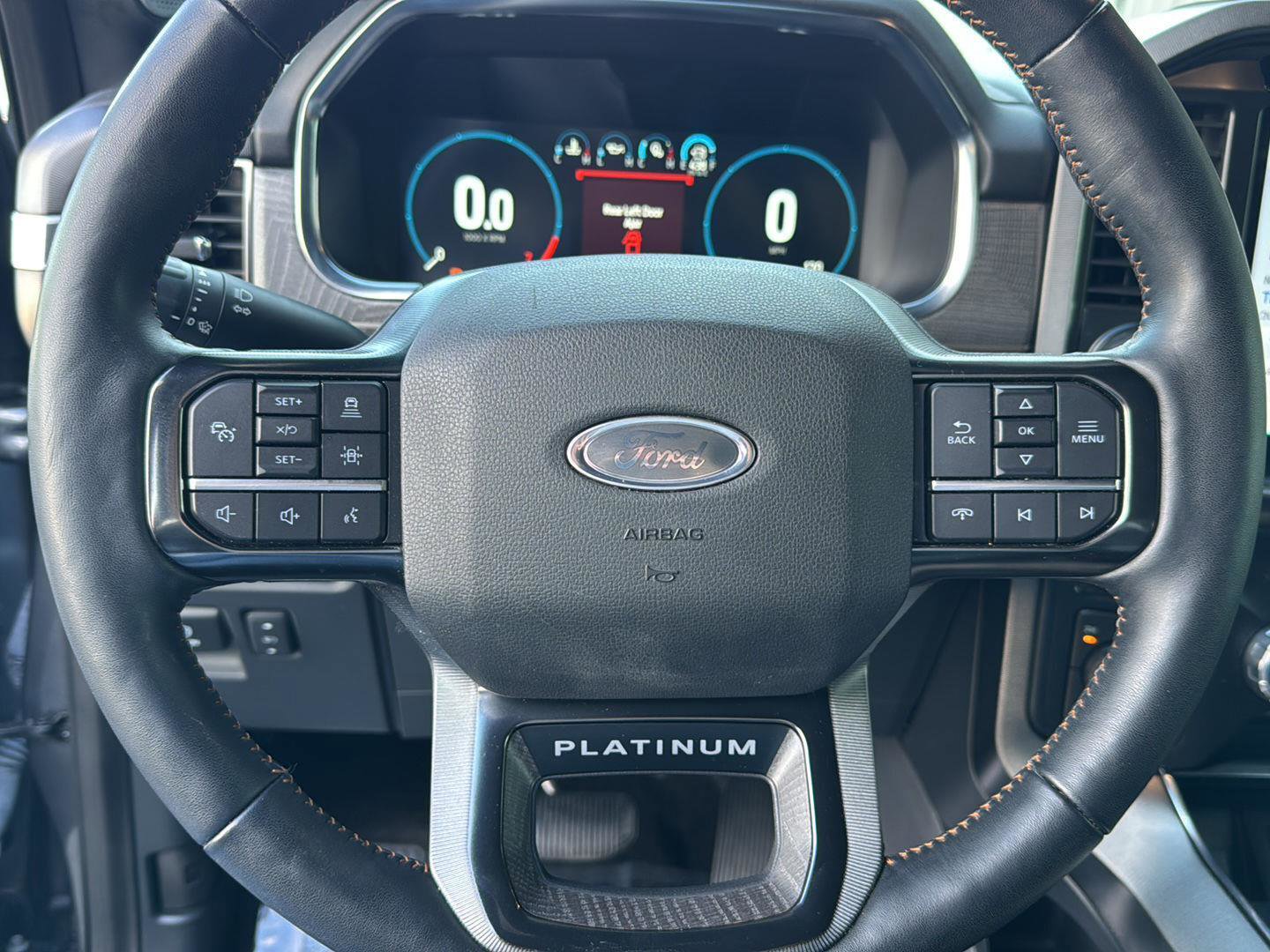 Certified 2023 Ford F150 Platinum w/ Equipment Group 701A High image 17