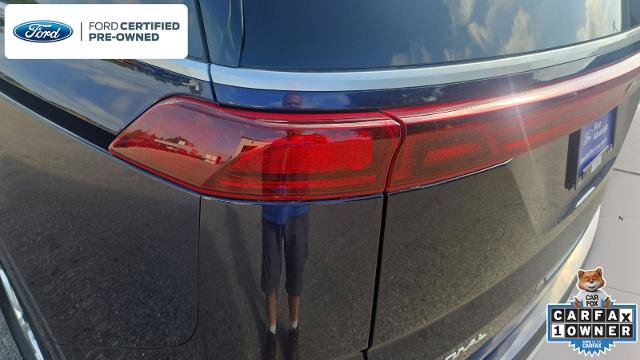 Used 2023 Kia Carnival LX FWD image 22