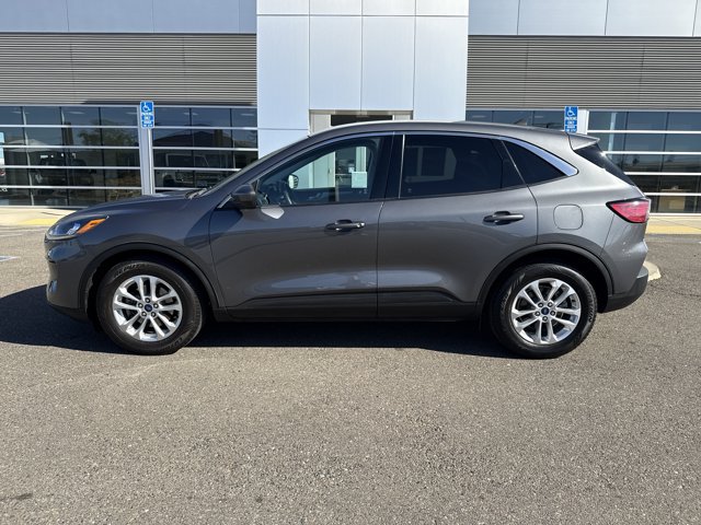 Certified 2021 Ford Escape SE FWD image 2