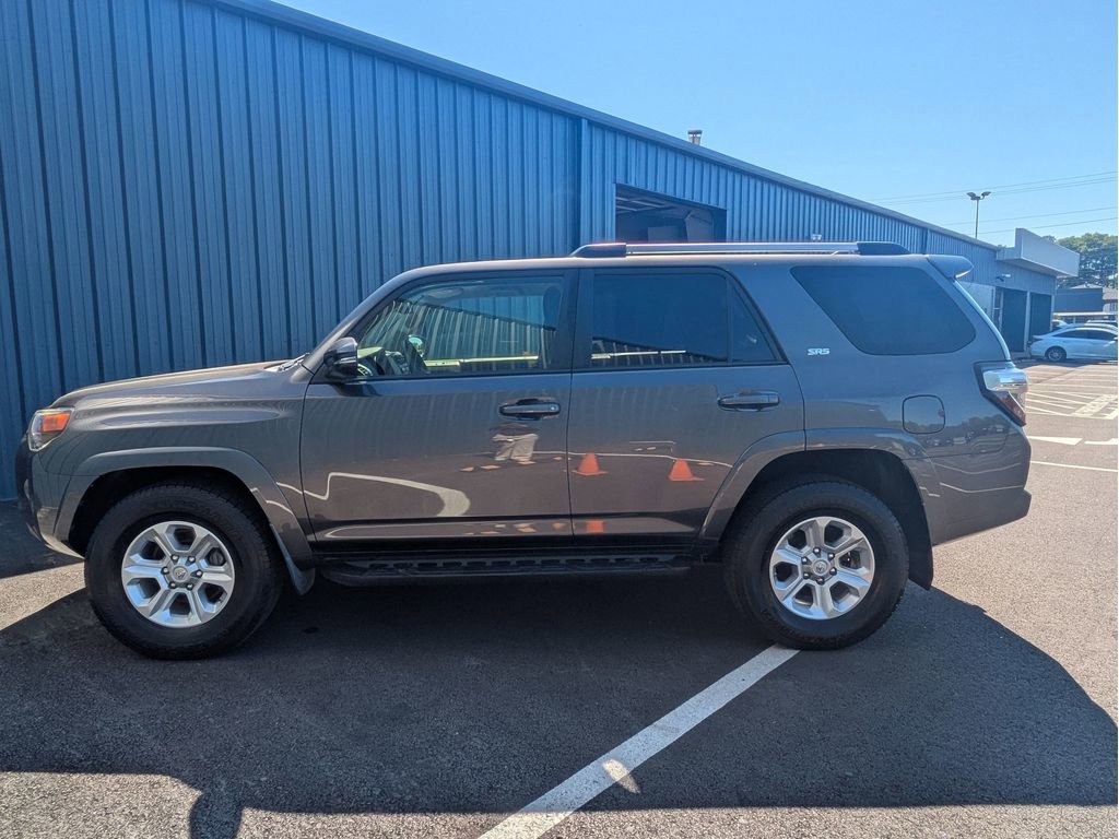 Used 2019 Toyota 4Runner SR5 Premium RWD image 3