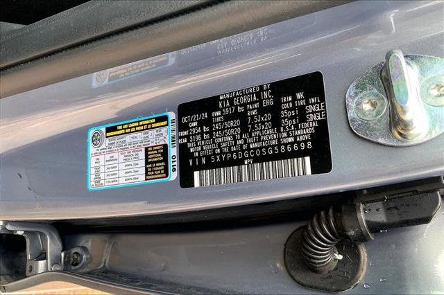 Used 2025 Kia Telluride S AWD/4WD image 33