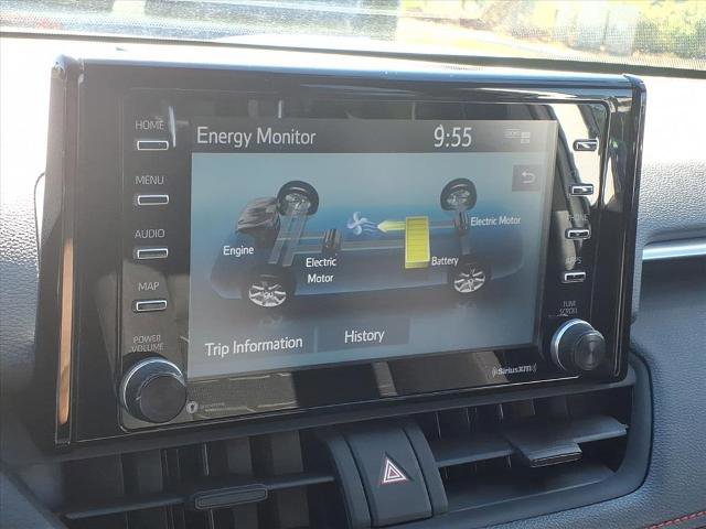 Used 2021 Toyota RAV4 SE w/ Weather & Moonroof Package image 14