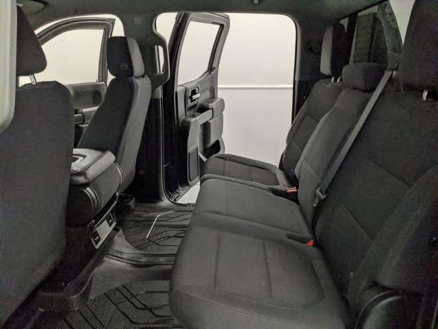 Used 2020 Chevrolet Silverado 1500 Custom w/ Custom Value Package AWD/4WD image 16