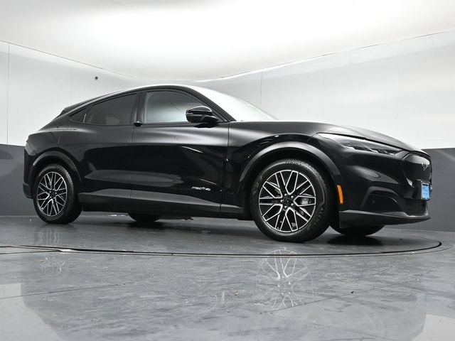 Certified 2025 Ford Mustang Mach-E Premium AWD/4WD image 36