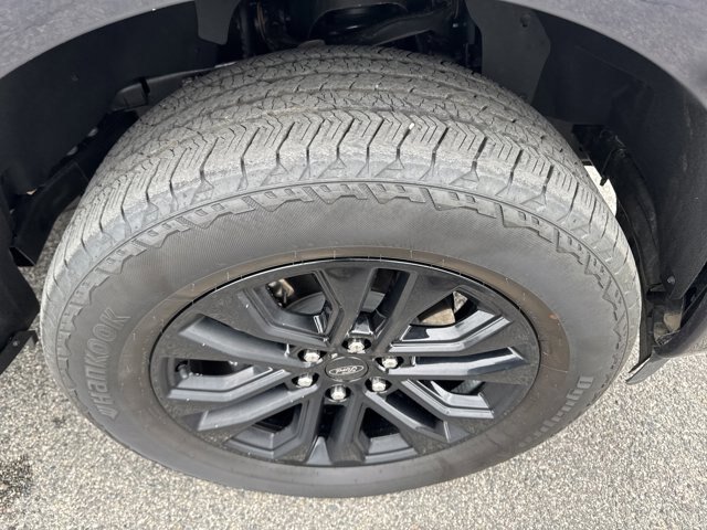 Certified 2025 Ford F150 Lariat AWD/4WD image 6