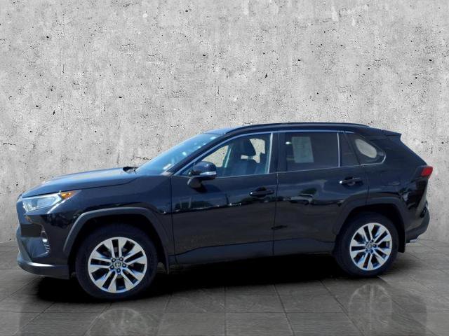Used 2019 Toyota RAV4 XLE Premium w/ Cold Weather Package AWD/4WD image 9