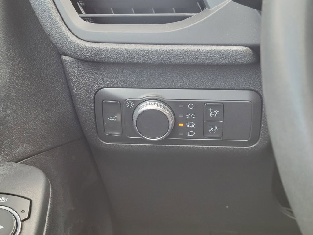 Certified 2021 Ford Escape SE w/ Convenience Package image 12