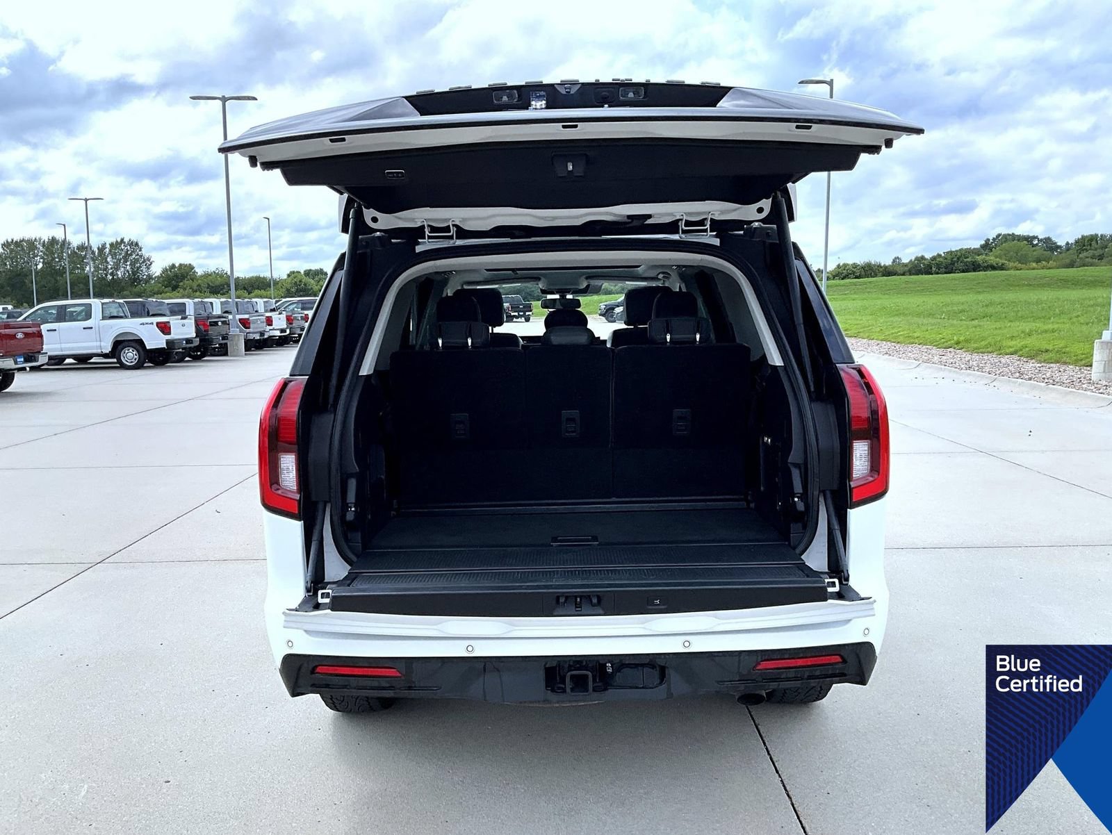 Certified 2025 Ford Expedition Active AWD/4WD image 24