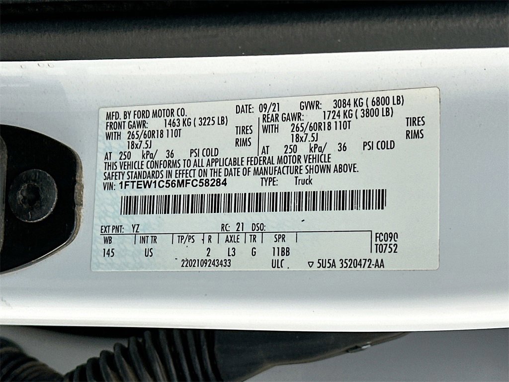 Certified 2021 Ford F150 XLT w/ Equipment Group 302A High image 27